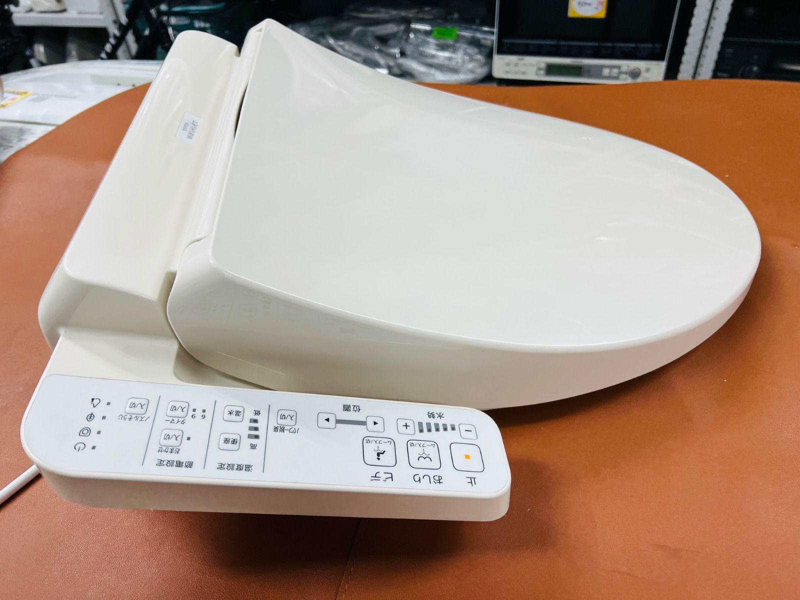 TOTO ウォシュレット 貯湯式 温水洗浄便座 TCF8CK68 2022年製TOTO