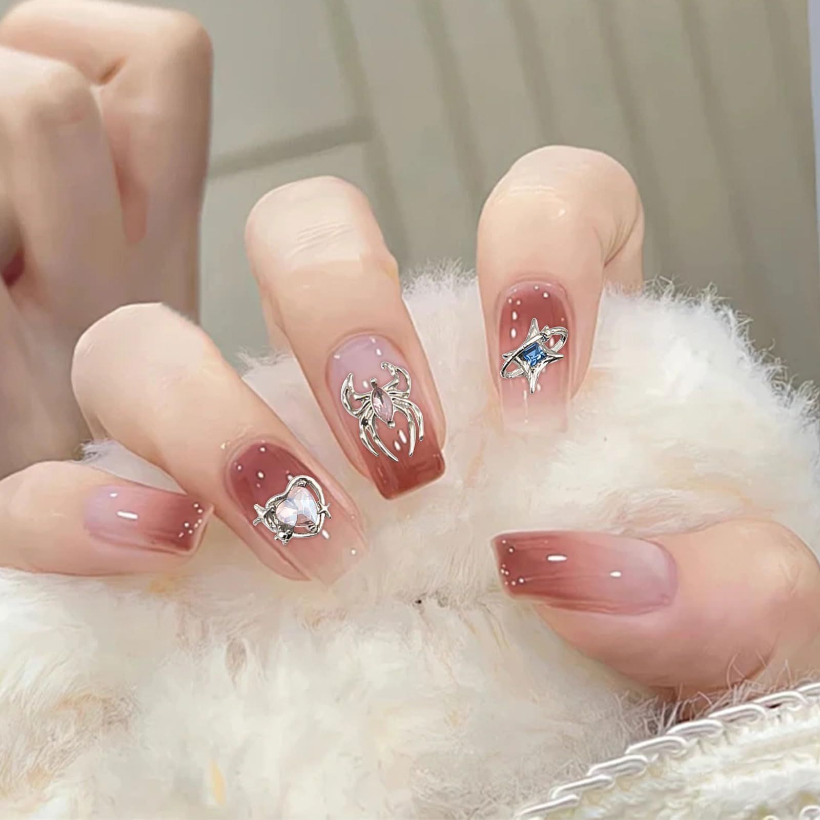 キョン ネイルパーツ Amazon.co.jp: ネイルパーツ 星 40個セット 3D 立体 Y2K