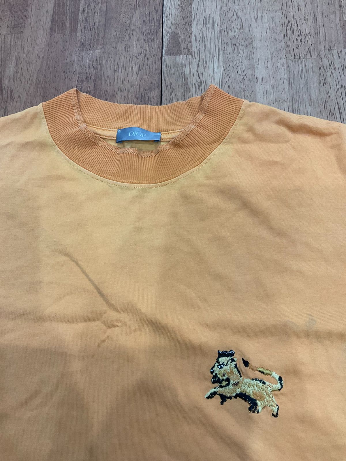 コラボ Tシャツ