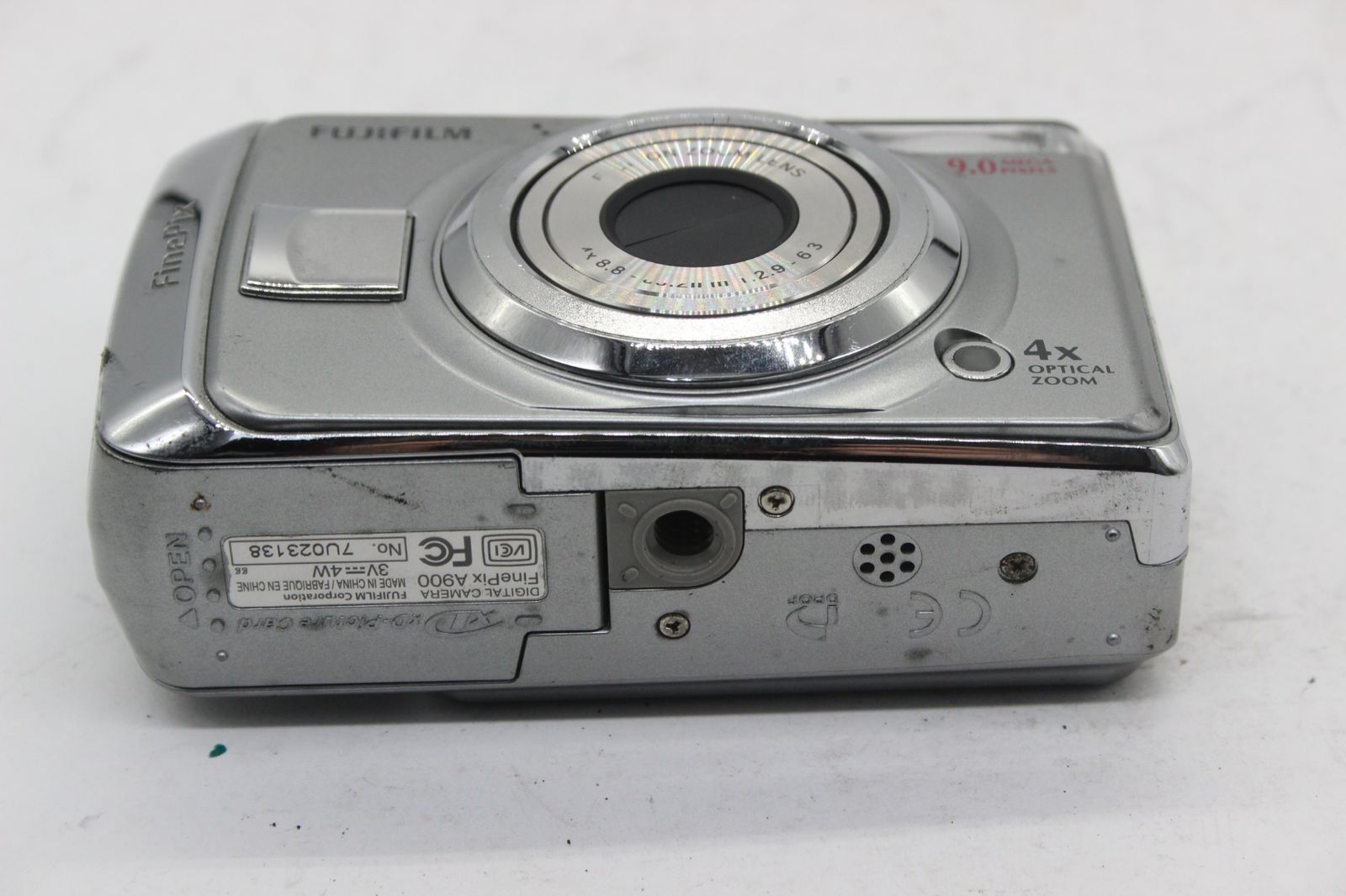 【返品保証】 【便利な単三電池で使用可】フジフィルム Fujifilm Finepix A900 4x コンパクトデジタルカメラ s9412