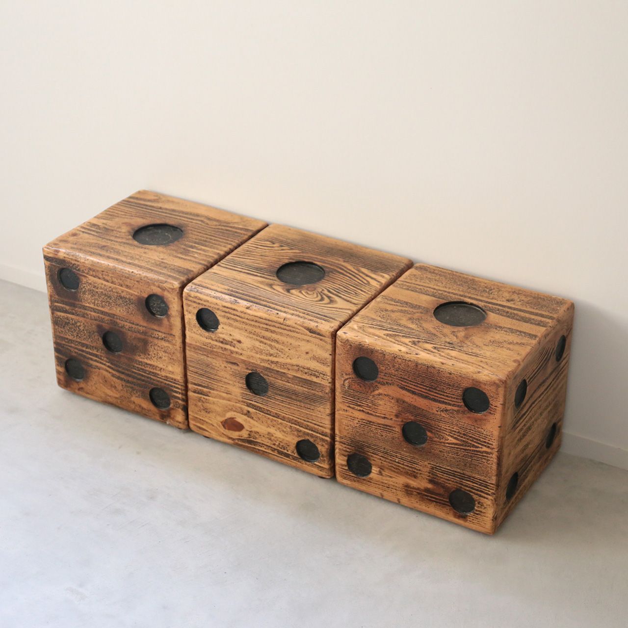 サイコロ スツール サイドテーブル オールドチーク SaVeri Sam Cube Table ⁄ Stool Top Cheek ⁄ サベリ サム キューブ