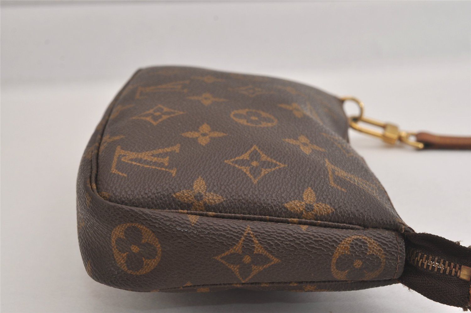 Louis Vuitton モノグラムポーチ　ジャンク品 LOUIS VUITTON ルイヴィトン モノグラム ポシェット アクセ