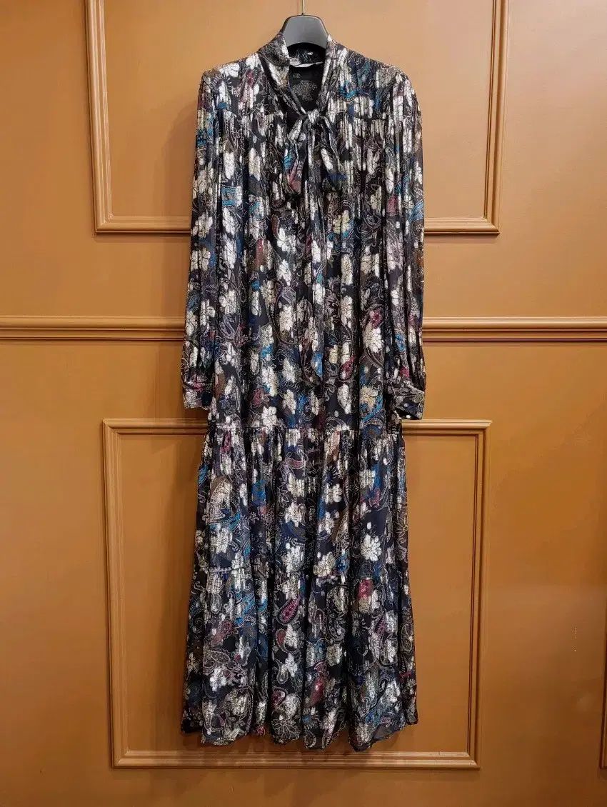 ザラ メタル シフォン ロング ONE PIECE