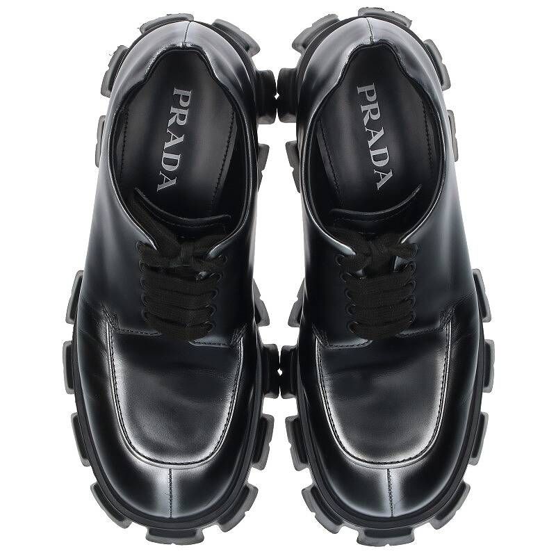PRADA レザーシューズ Prada レザーシューズ | ブラック | FARFETCH JP
