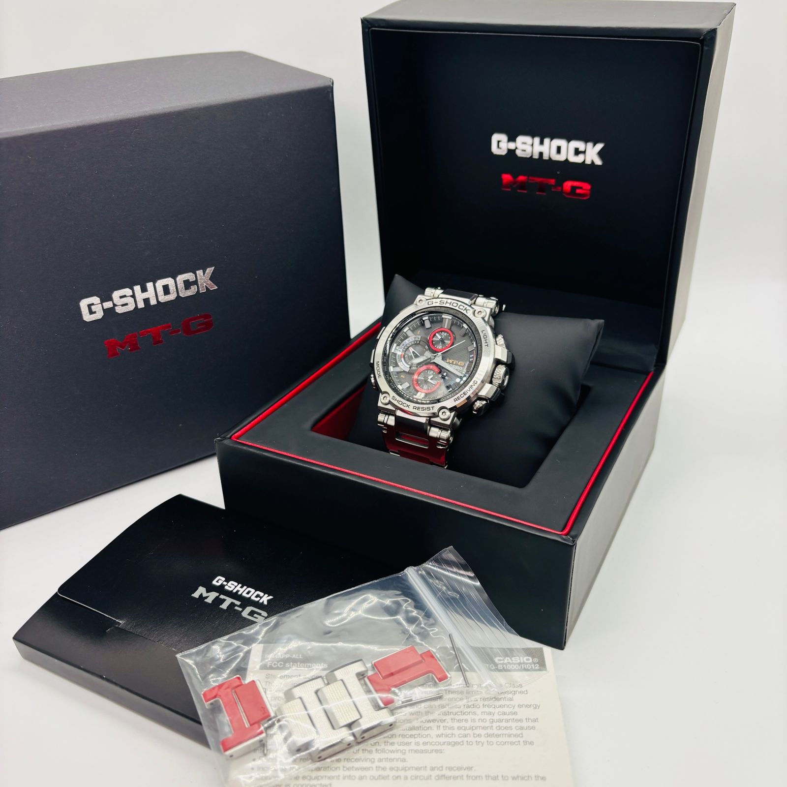 タフネスと美の融合✨】 G-SHOCK ジーショック MT-G B1000D-1AJF タフネスと美の融合✨】 G-SHOCK ジーショック MT-G B1000D-1AJF