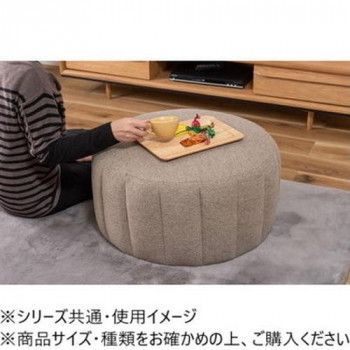 ベージュ