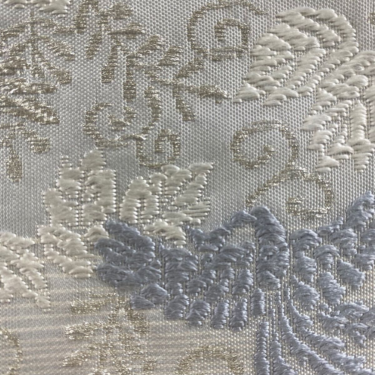 桐に鳳凰 段縞模様