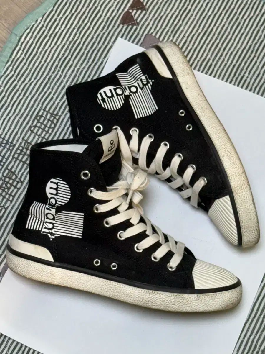 ISABEL MARANT イザベルマラン インヒールスニーカー　26cm ISABEL MARANT イザベルマラン インヒールスニーカー 26cm Z世代が発掘