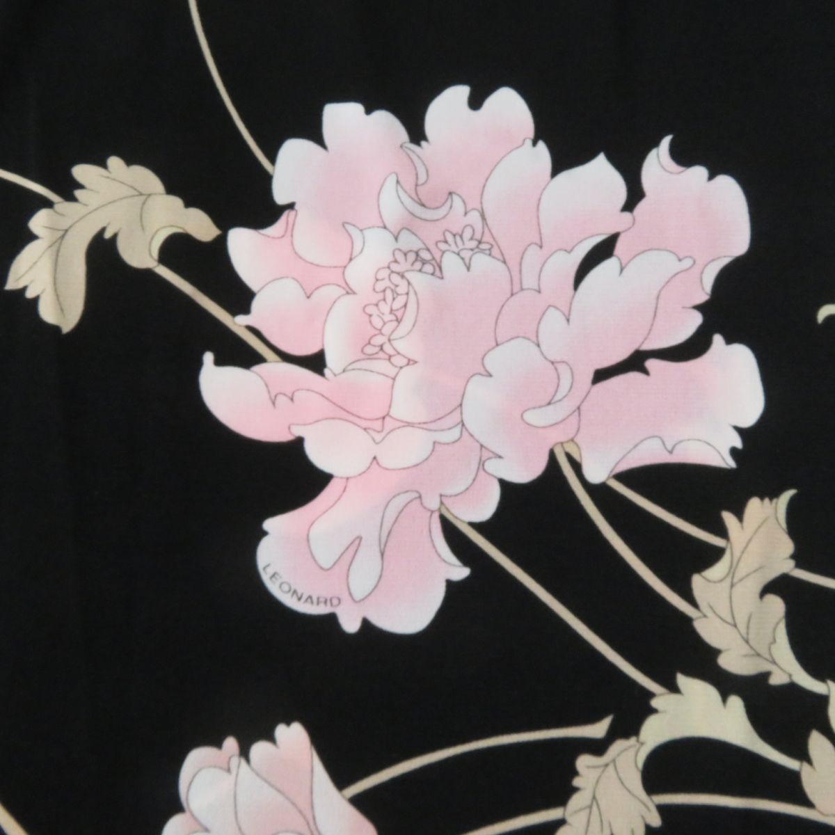 美品　レオナール　トップス　L LEONARD - 極美品 レオナール LEONARD FASHION ワンピース 七分
