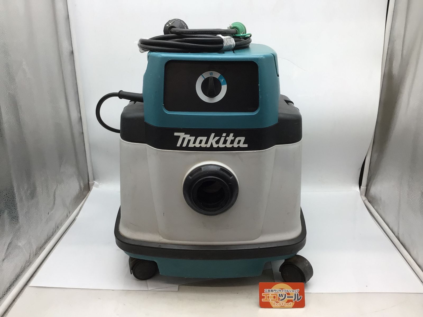 品 Makita マキタ 集じん機 乾湿両用 25L 438 ITIUHHW4JLM0 エコツール知立店 M02