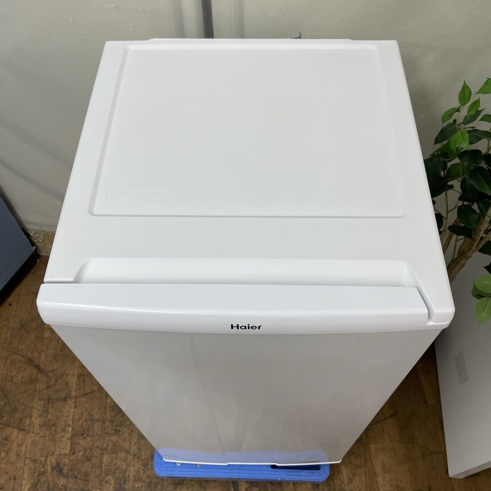 ◇Haier（ハイアール）ノンフロン100ℓ冷凍庫JF-NU100B ハイアール