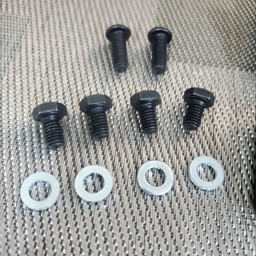 正規品，爆買い ベンツ W124 A124 C124 トランク ストップラバー トランクブッシュセット Eクラス セダン クーペ カブリオレ 1247580044 1247580144