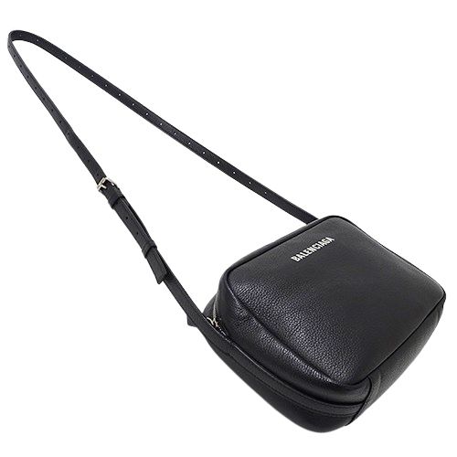 BALENCIAGA バッグ