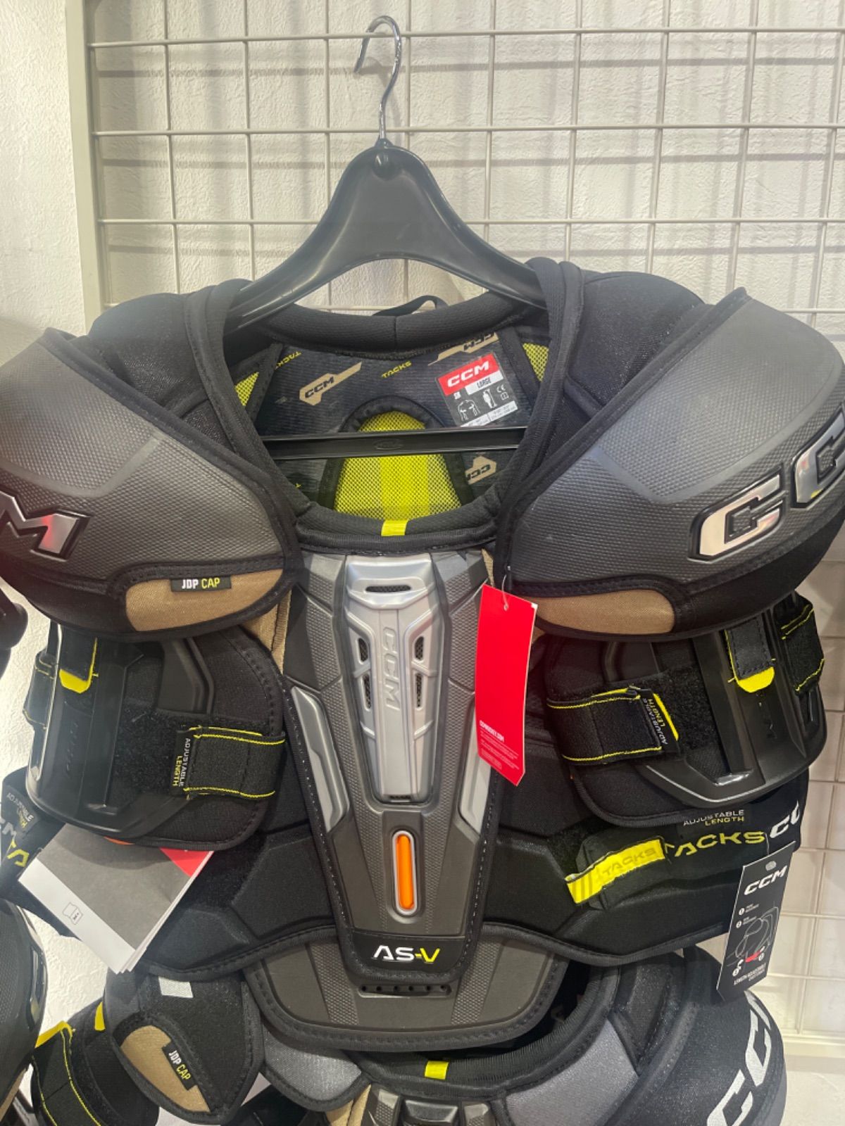 CCM ショルダー ASVシニア