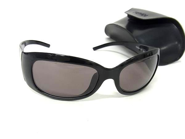 【送料無料】FENDI ズッカ サングラス 美品】FENDI フェンディ サングラス ズッカ柄 イタリア製