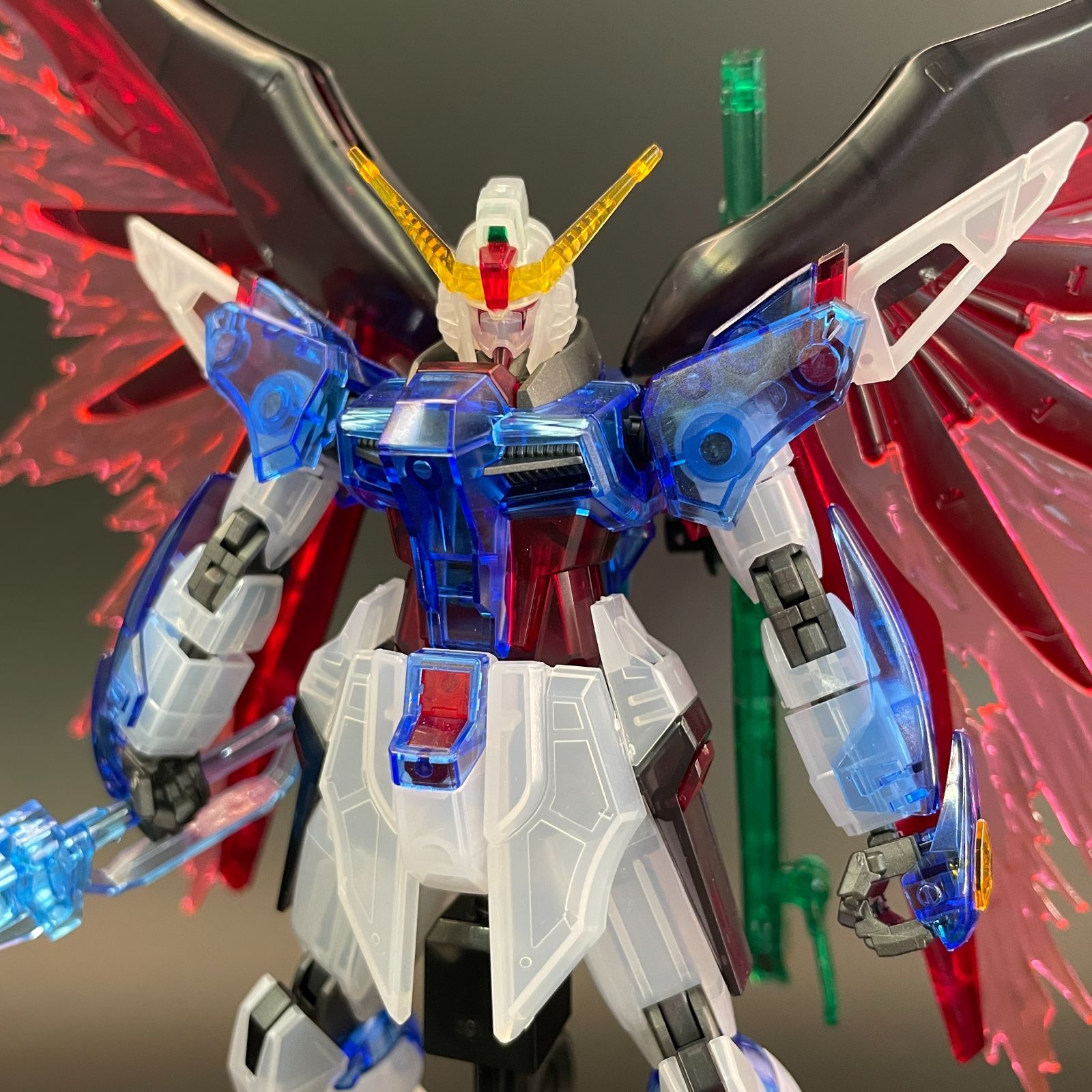 【組み立て済み】ジャンク品 HG 1/144 ガンダムSEED DESTINY 組み立て済み】ジャンク品 HG 1/144 ガンダムSEED DESTINY