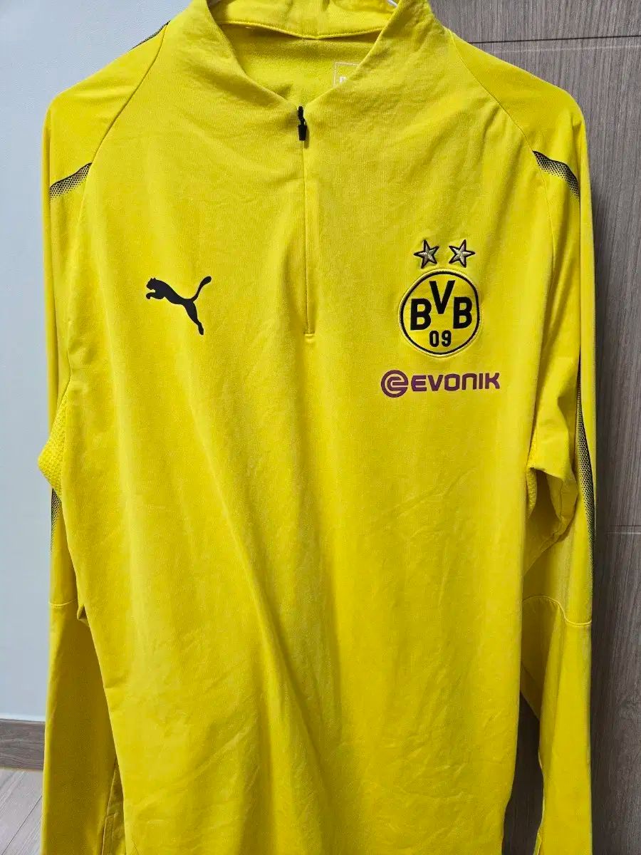 PUMA×BVB ドルトムント長袖トレーニングシャツ サッカー フットサル