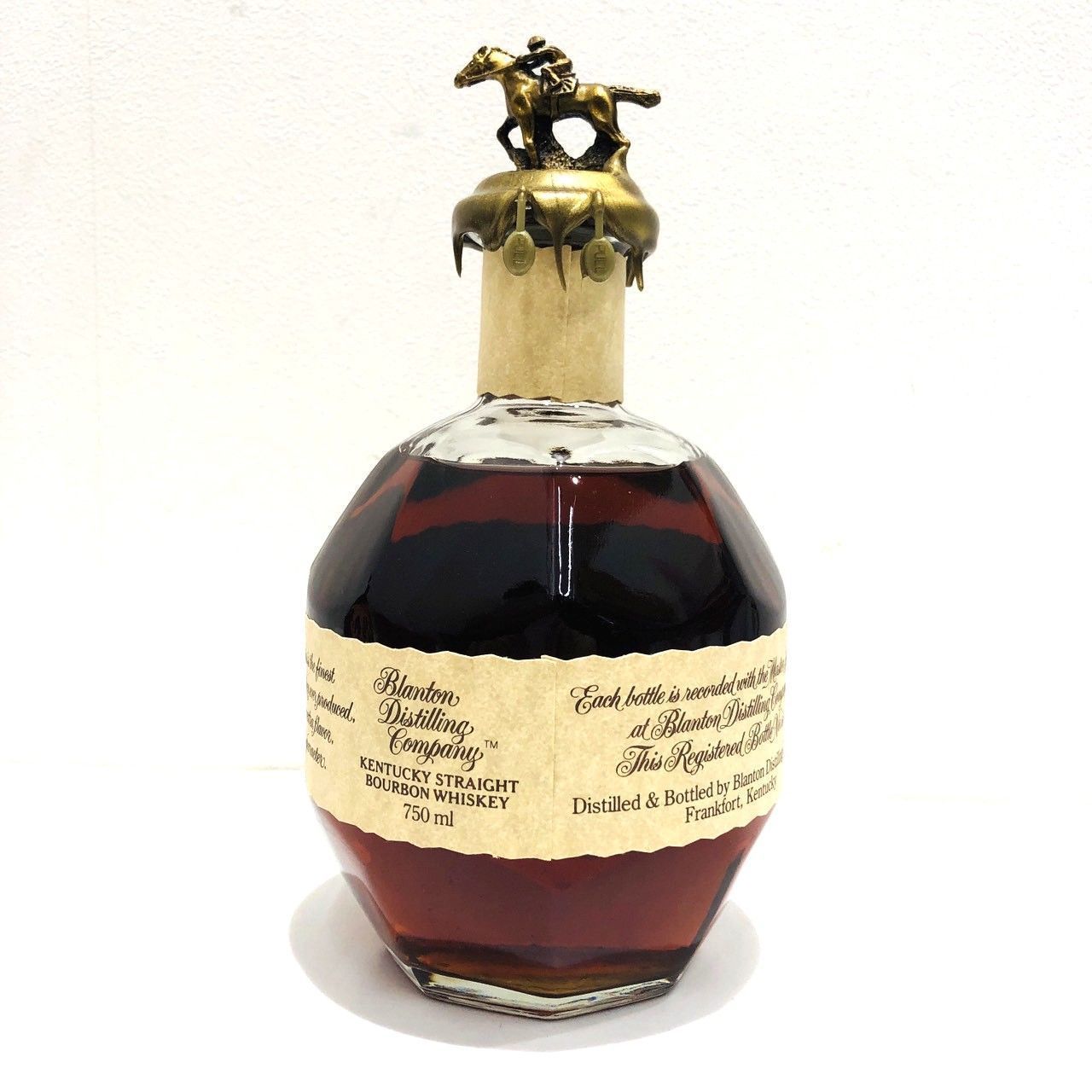 【古酒バーボンウイスキー】1992年製 ブラントン シングルバレル/750ml ▽Blanton's ブラントン Single Barrel シングルバレル 1992 Bourbon