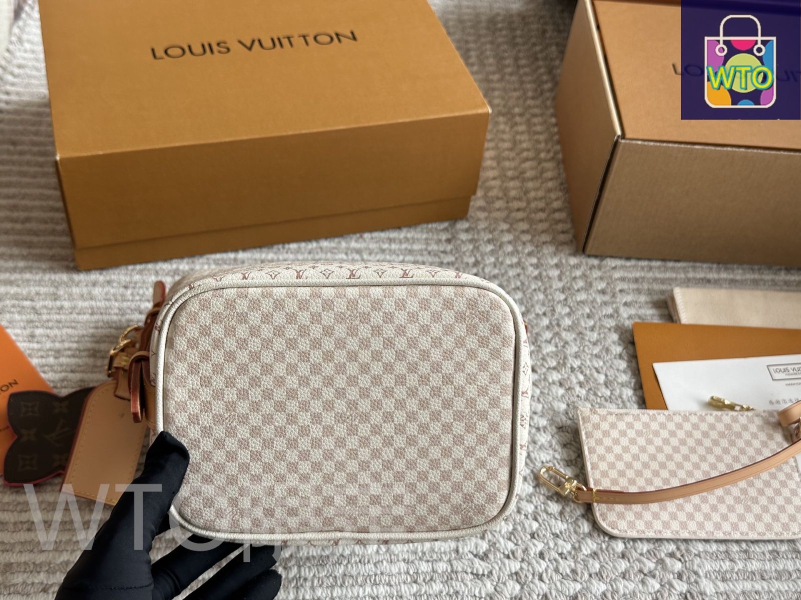 LOUIS VUITTON - るんるん 正規品  レア美品！ ルイヴィトン LOUIS VUITTON（ルイヴィトン）オンライン販売|カインドオル