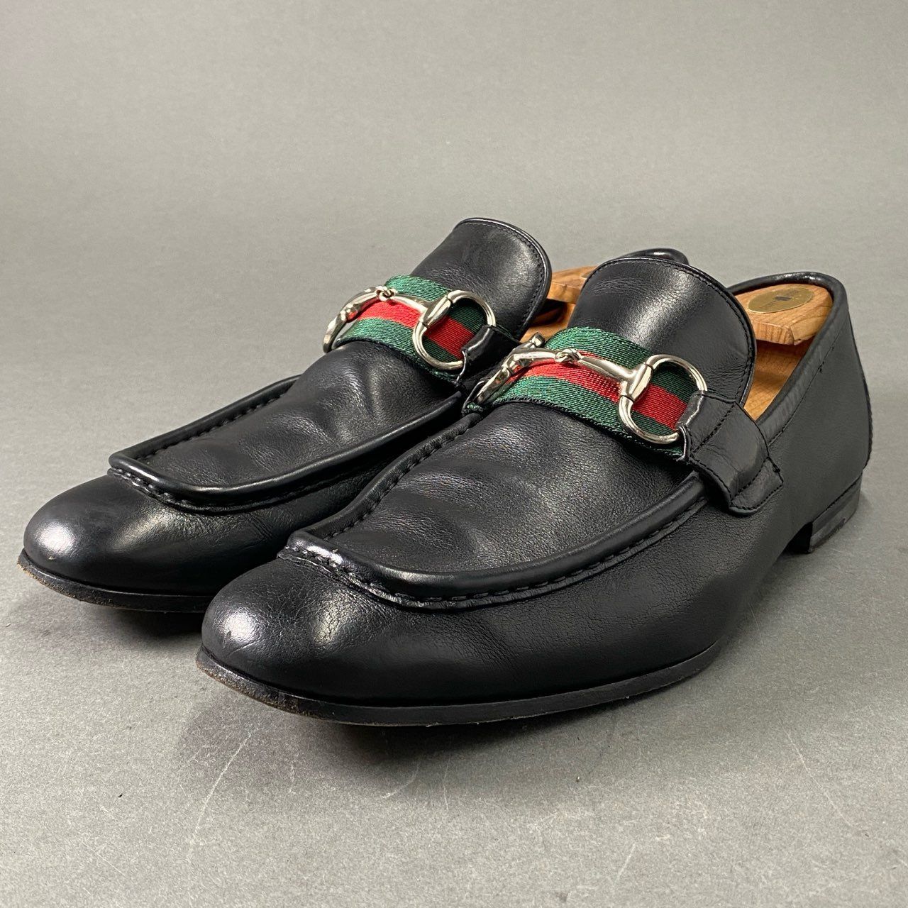 GUCCI ブラックレザービット ローファー GUCCI ブラックレザー ローファー ホースビットローファー42