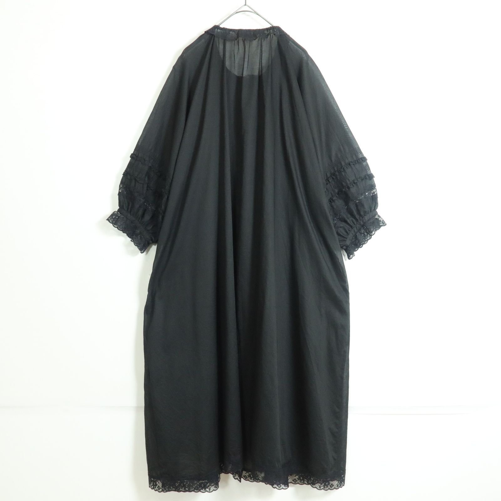 美品！】ピンクハウス☆ふんわり前開きワンピース 綿ローン 黒系 黒