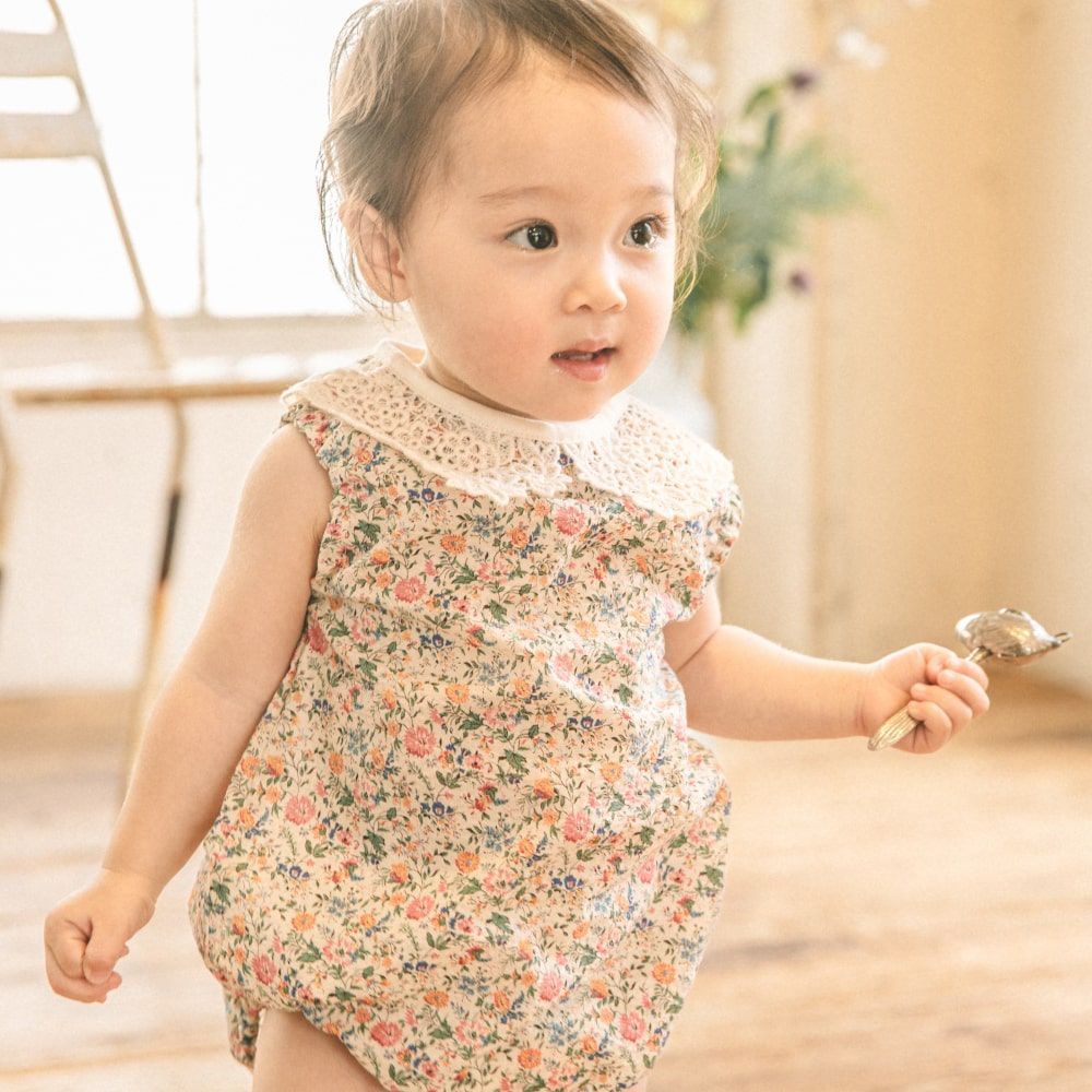 日本製】LIBERTY リバティプリント レースロンパース 70-80サイズ