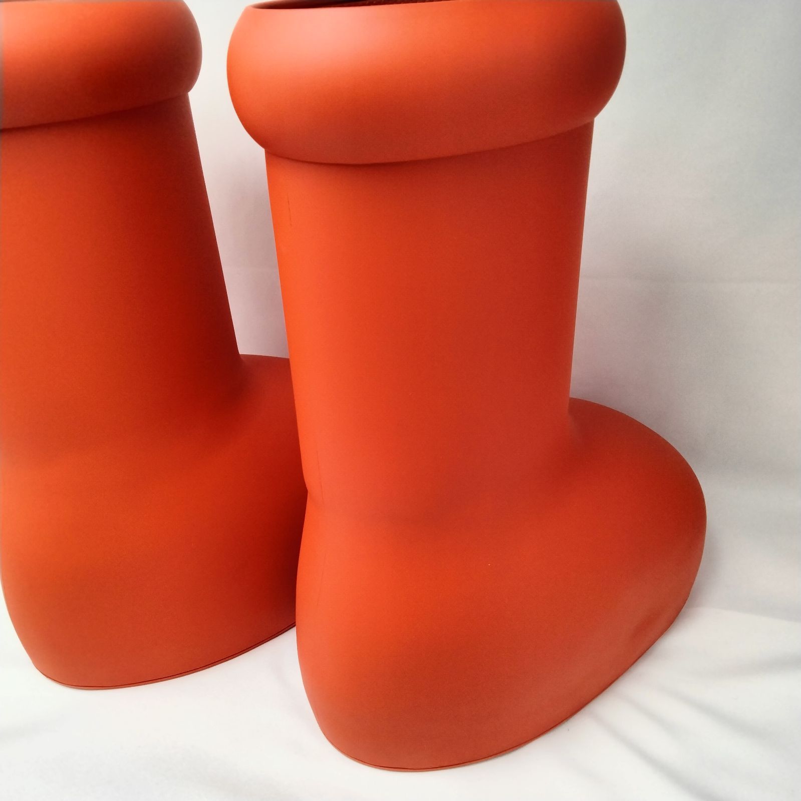 ミスチーフ　アトムブーツ　激レア　29cm 男女兼用　未使用　正規品 SNSで話題の『鉄腕アトム』ブーツが発売！ MSCHFのビッグレッドブーツ