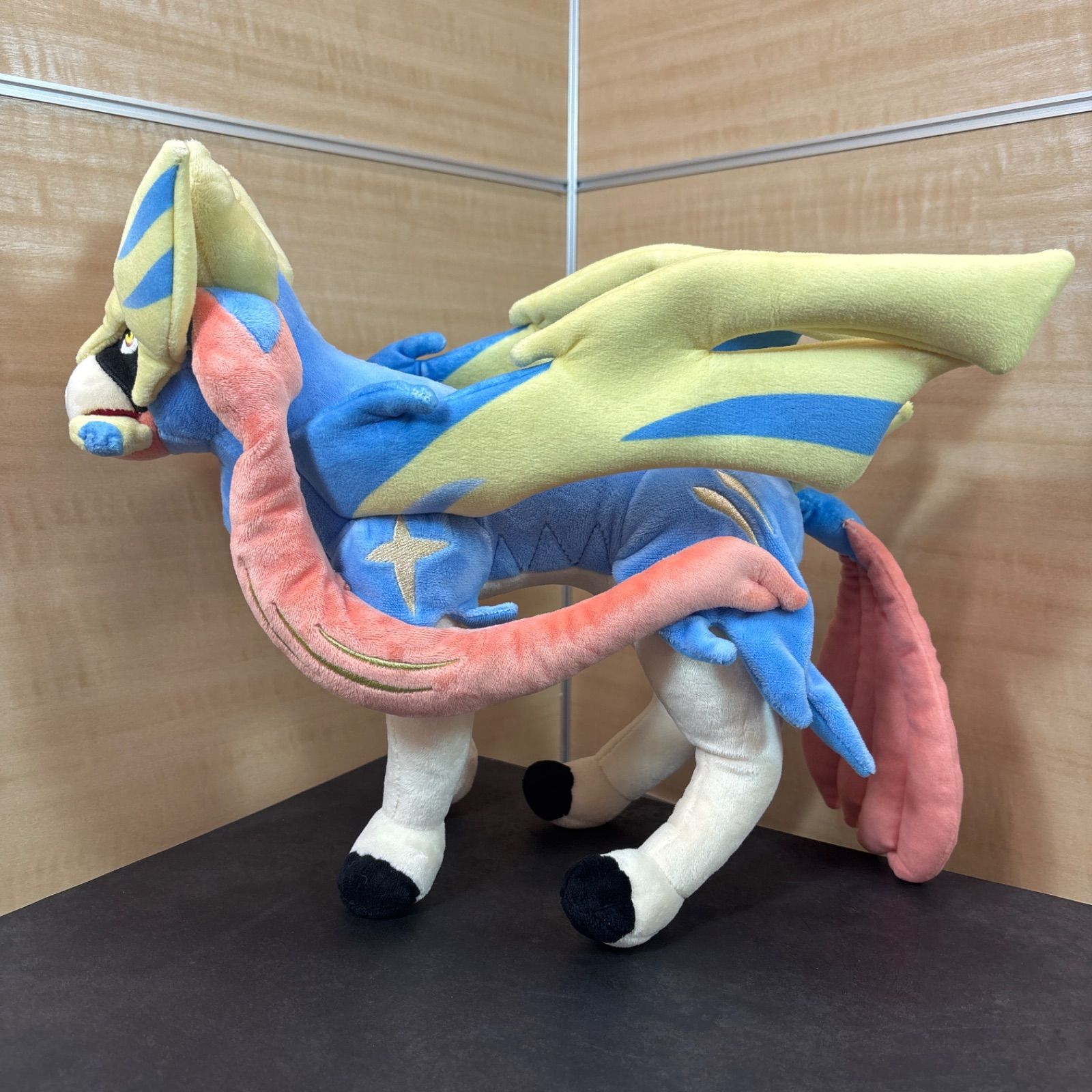 ポケモンセンター　ザシアン　ザマゼンダ　ぬいぐるみ ポケモンセンター ザシアン ザマゼンダ ぬいぐるみ - メルカリ