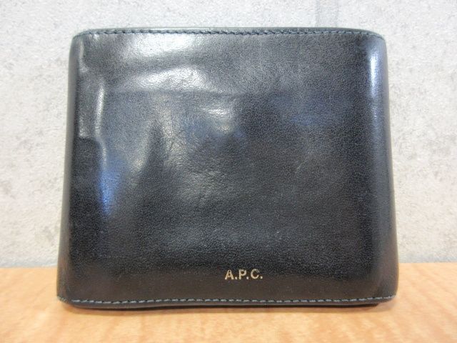 A.P.C アーペーセー 財布 二つ折り 無地 レザー ブラック