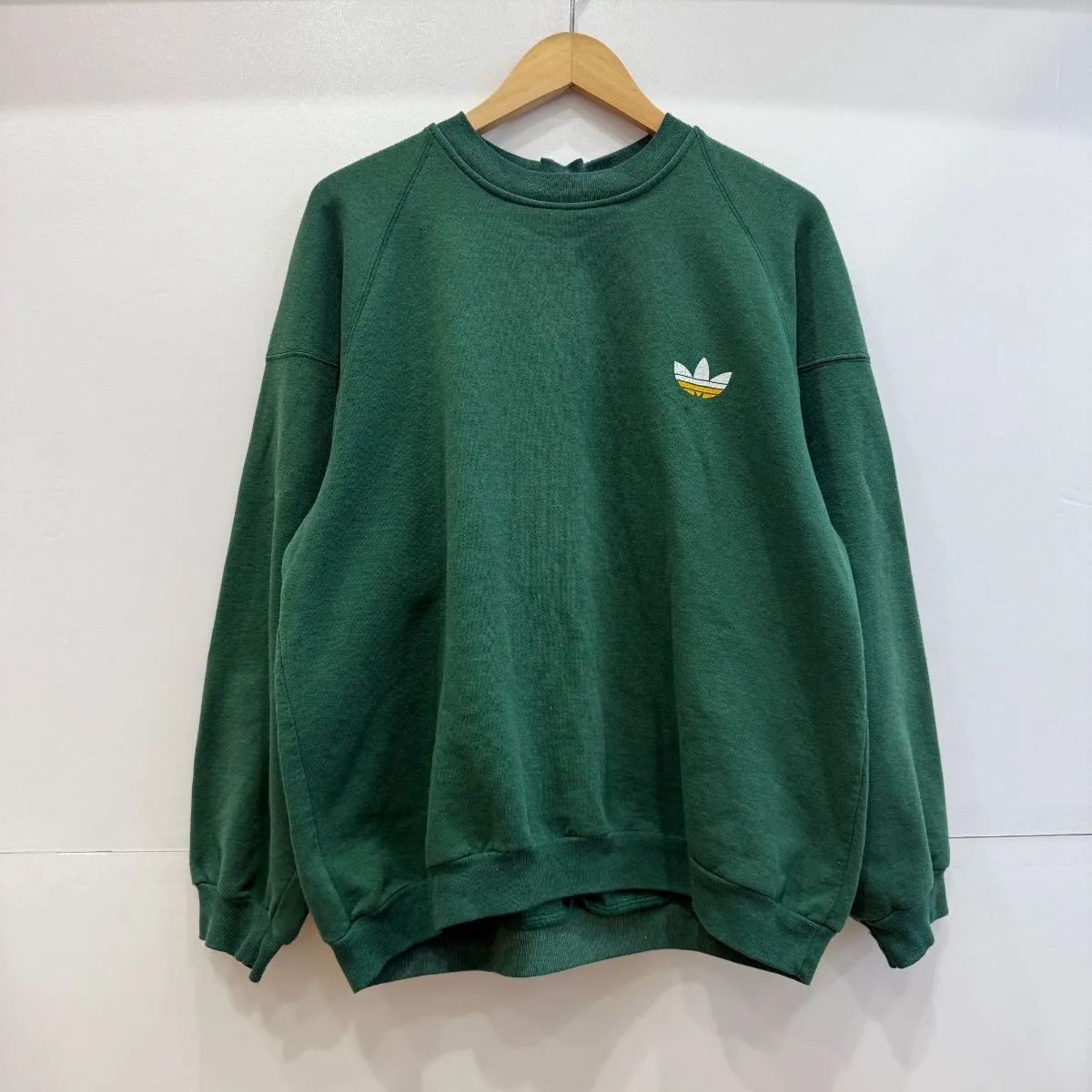 80s adidas ラグラン　スウェット　アディダス 古着 80s adidas BIG トレフォイル 刺しゅう ラグラン
