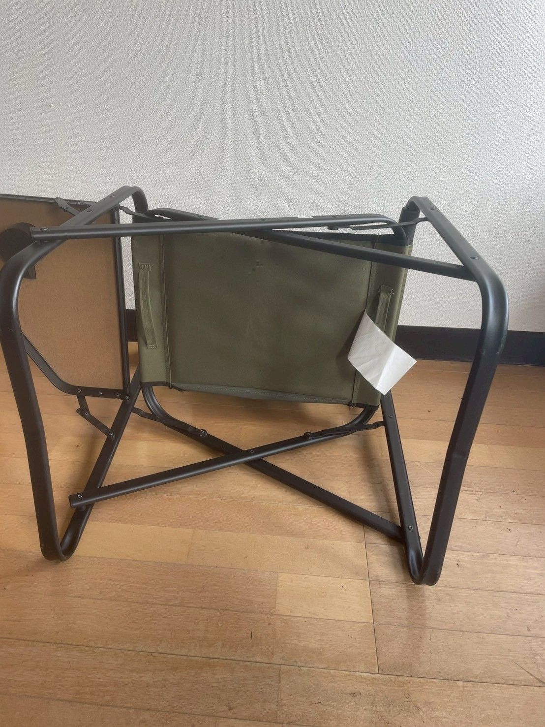 Colemanサイドテーブル付デッキチェア(オリーブ) サイドテーブル付