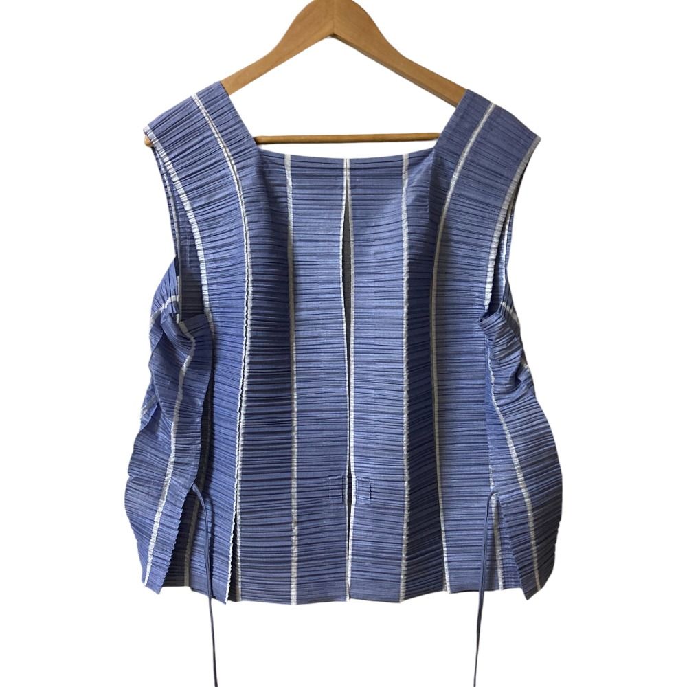 PLEATS PLEASE ベスト サイズ３ PLEATS PLEASE プリーツプリーズ ベスト サイズ3 美品 PLEATS PLEASE