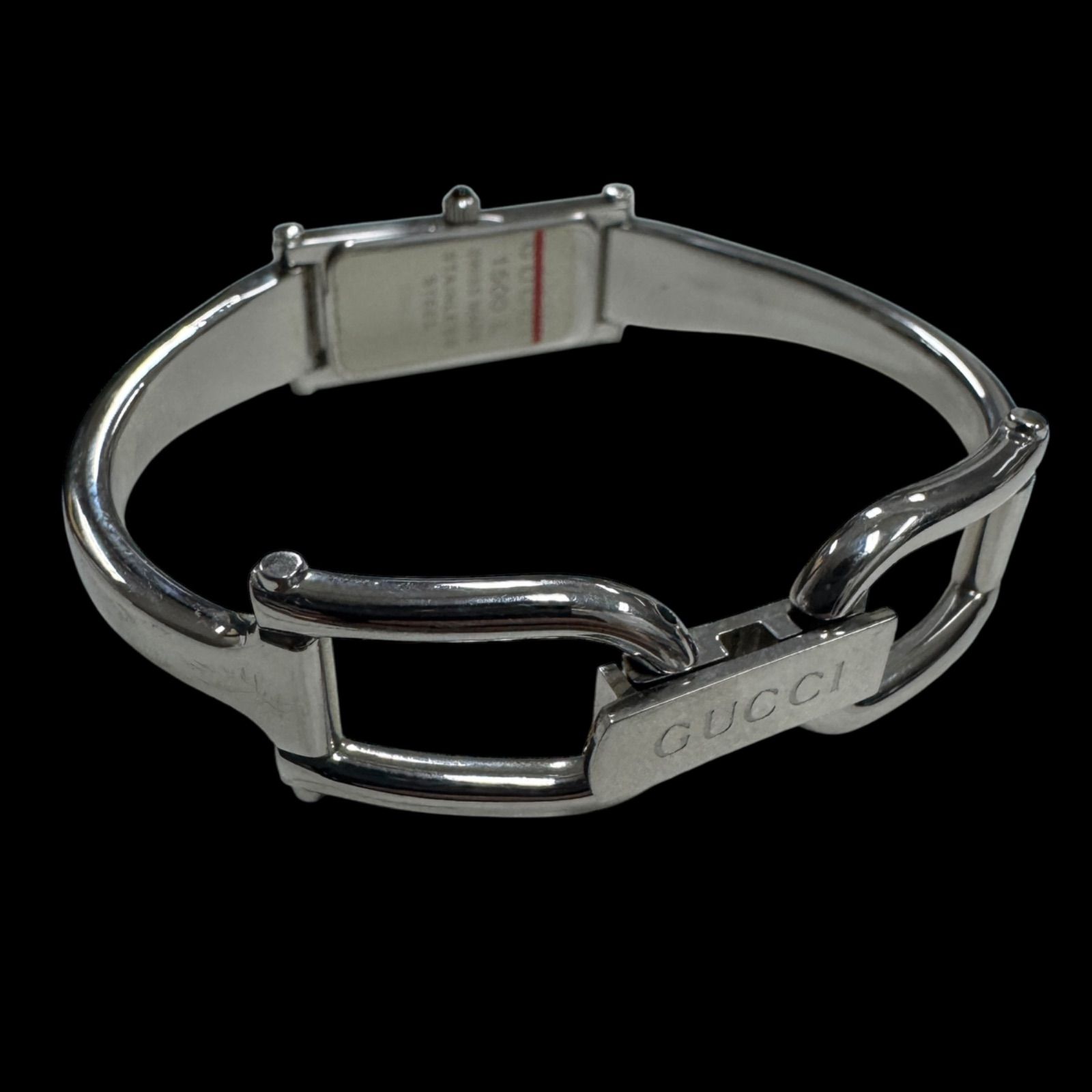 新品未使用品 GUCCI 時計 1500L バングルタイプ 稼働品 グッチ 1500L バングルウォッチ】の買取金額と査定のポイントを