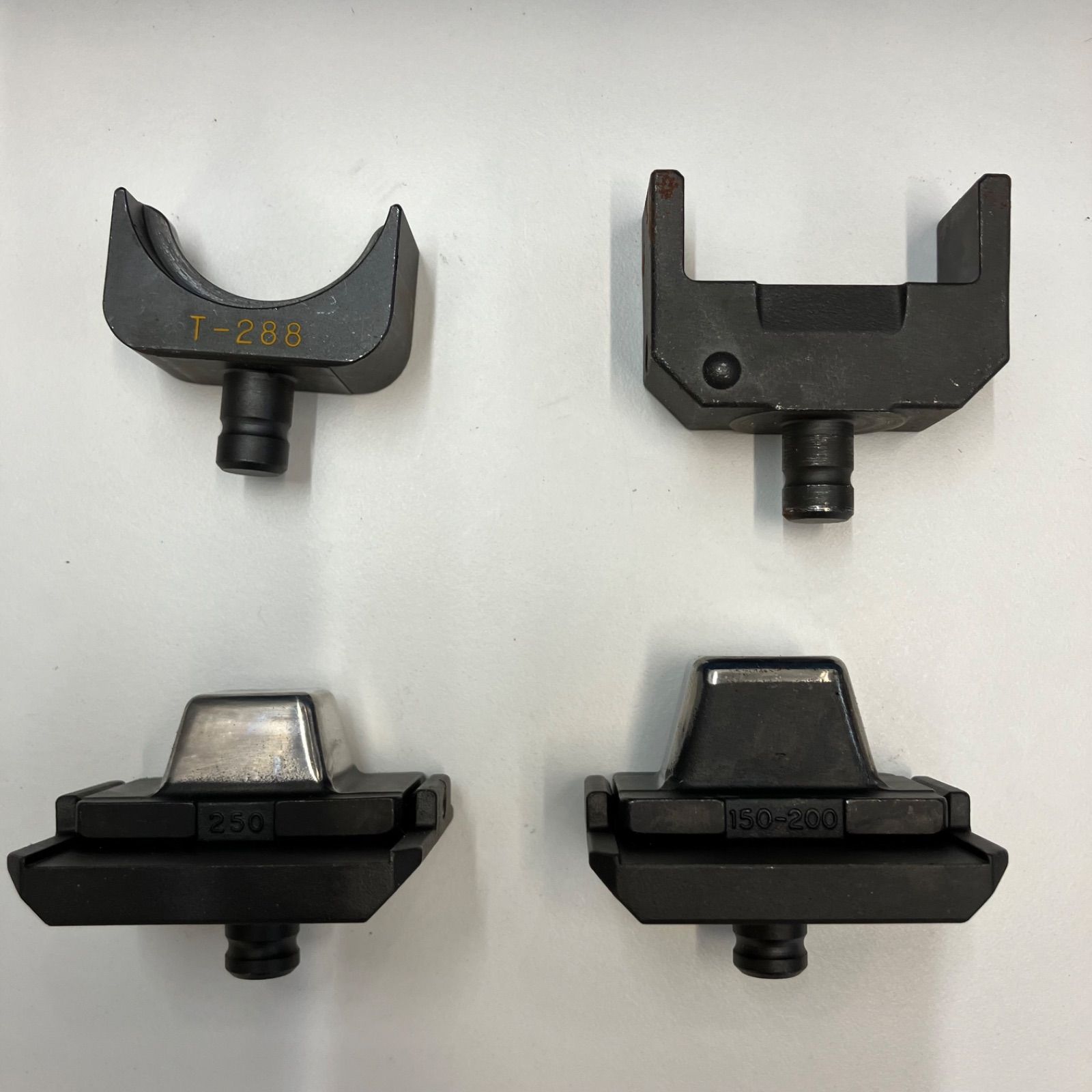  000907 IZUMI E ROBO REC-LI 325 M 充電油圧式 工具 その他 電動工具 エア工具