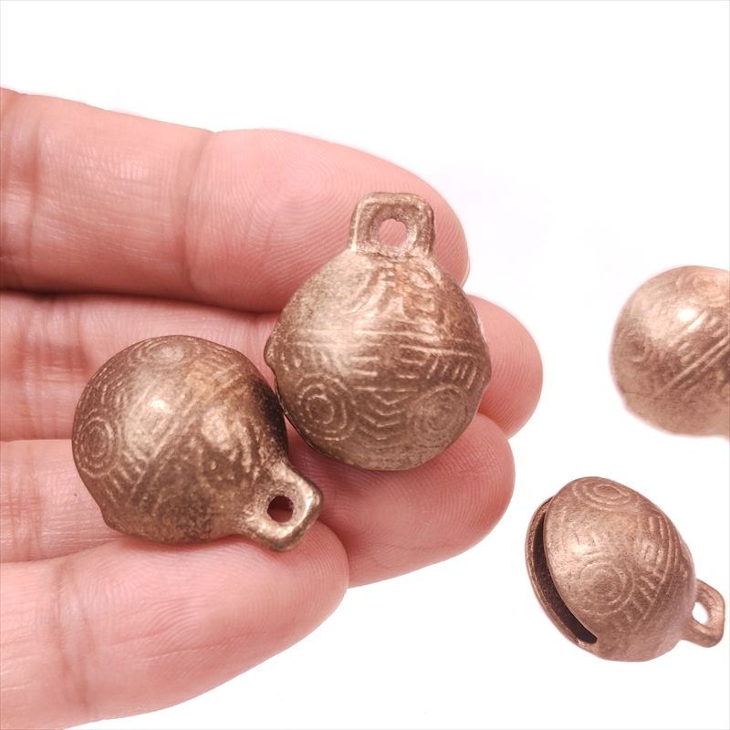 鈴 すず 黄銅(真鍮)製 虎鈴 301-20 幅約2.0cm 1個 - メルカリ