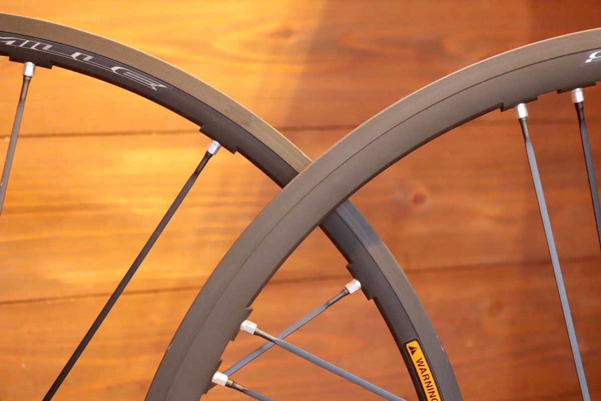 カンパニョーロ　シャマルミレ　15C  シマノ11S  ナローリム カンパニョーロ CAMPAGNOLO シャマルミレ SHAMAL MILLE 15Cリム
