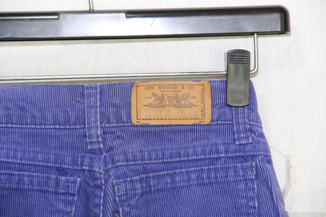 送料無料 こども服：新品未使用 ビンテージ　LEVI'S コディロイパンツ　10