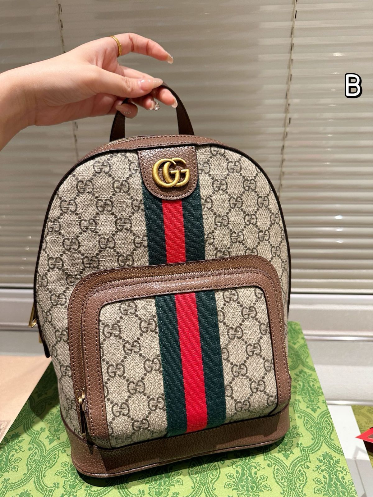 今日特価】Gucci 新品ダブルショルダーバッグ（オリジナル品質