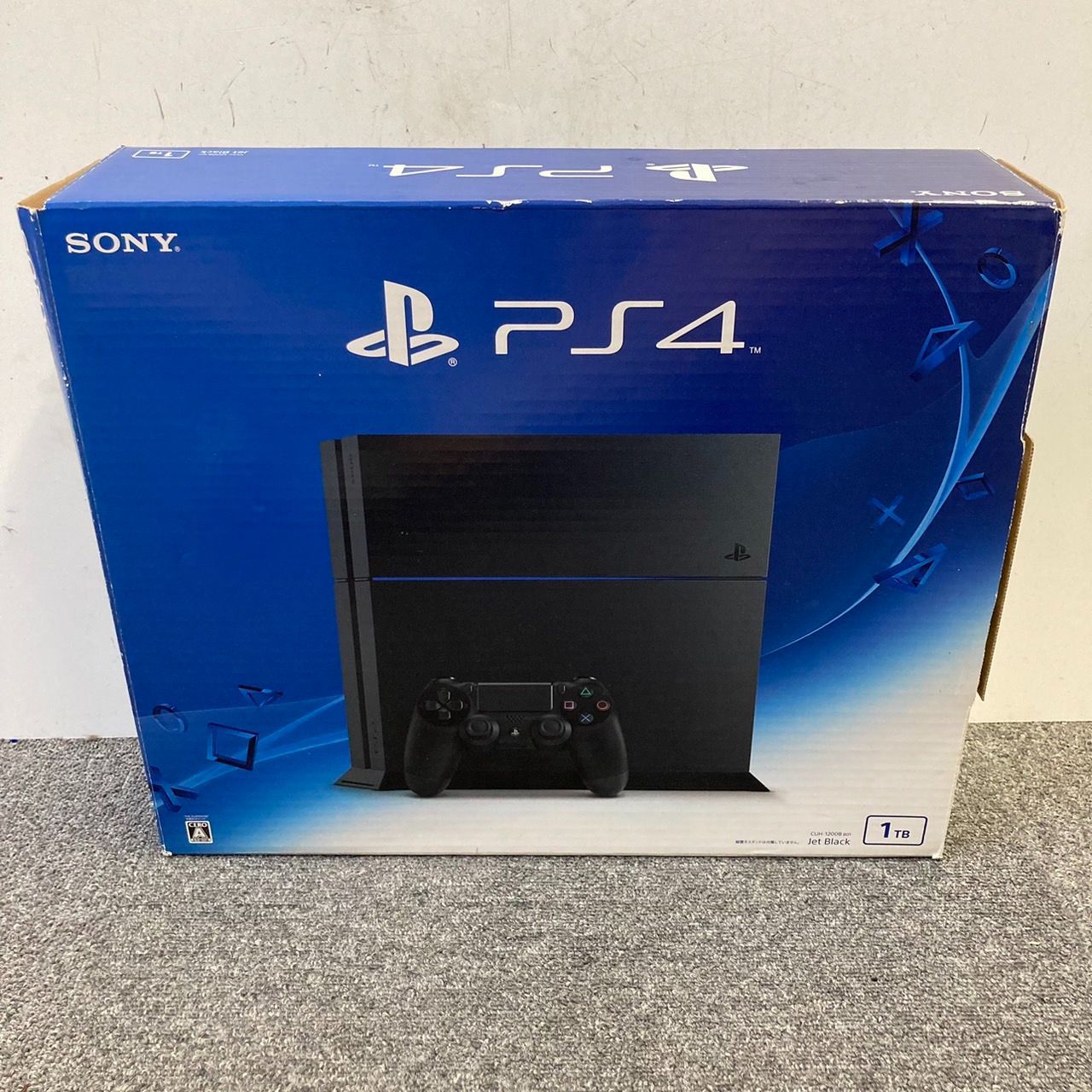 IK026 P510-I56-1409 PS4 本体 箱 コントローラーセット 1TB IK026 P510-I56-1409 PS4 本体 箱 コントローラーセット 1TB
