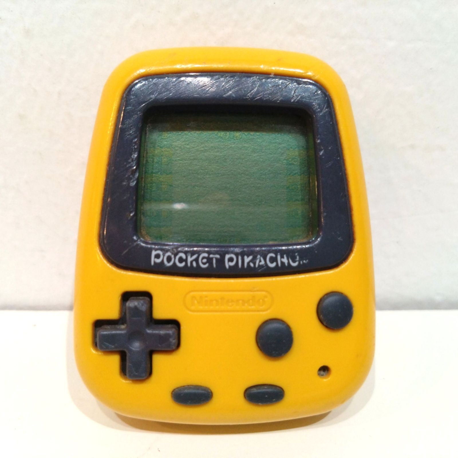 819 ポケットピカチュウ pocket pikachu 黄色 万歩計 ゲーム