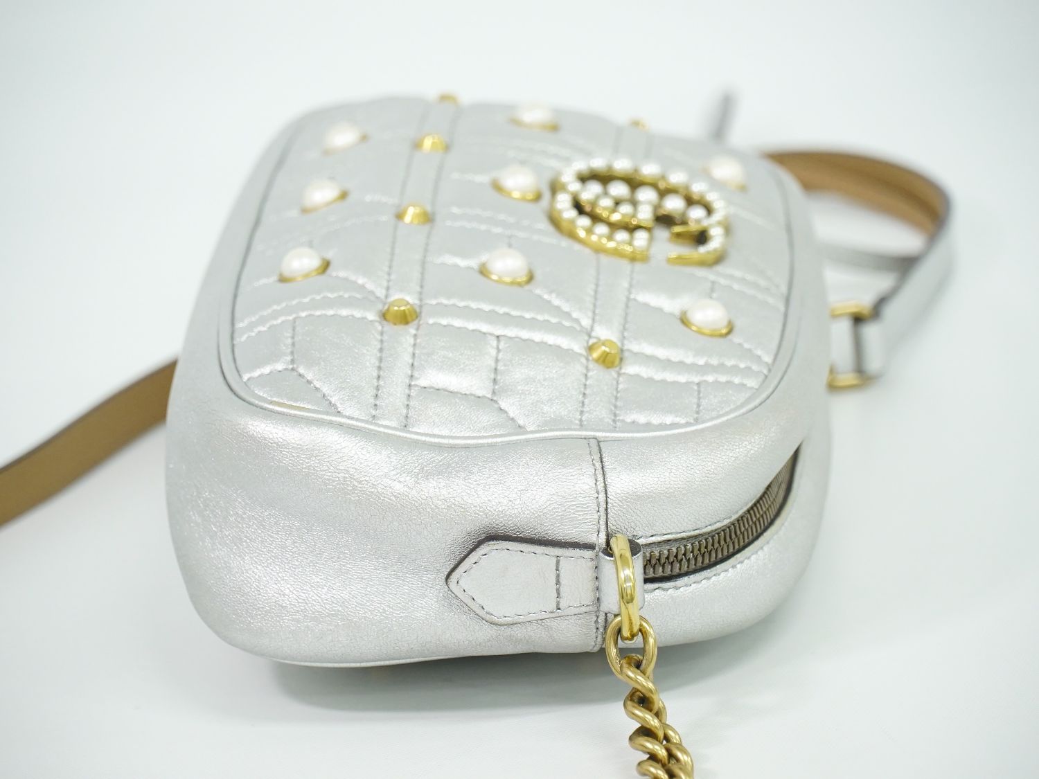 正規品　未使用　グッチ　マーモント パール 本物 グッチ GUCCI GGマーモント フェイクパール スモール