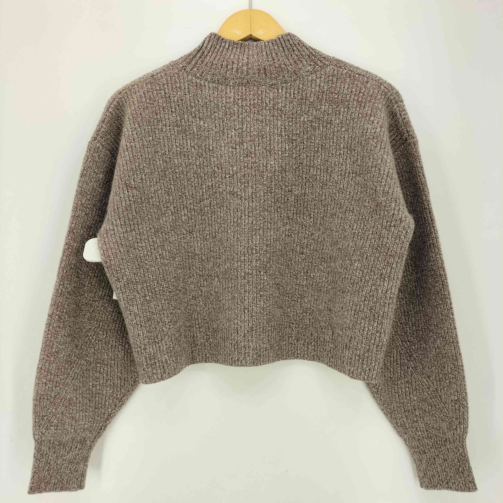 JUSGLITTY ジャスグリッティー ウールカシミヤクロップドプルオーバー JUSGLITTY ウールカシミヤ クロップドプルオーバー - メルカリ