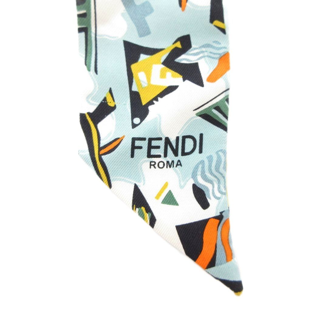 FENDI マルチカラースカーフ　ラッピー imgrc0117835970.jpg