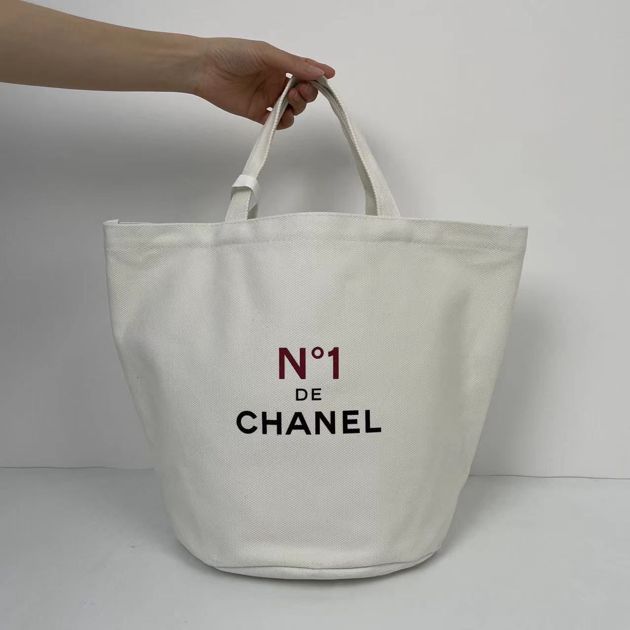 新品未使用】ノベルティ シャネル CHANEL VIPノベルティトートバッグ トートバッグ エコバッグ キャンバス レディース 大容量 プレゼント  女性 送料無料 新品 - メルカリ