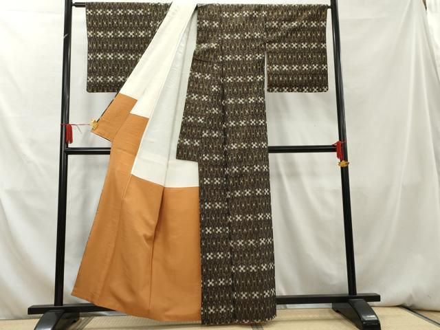 平和屋着物□上質な紬 横段花文 正絹 逸品 AAAY9288cs - メルカリ