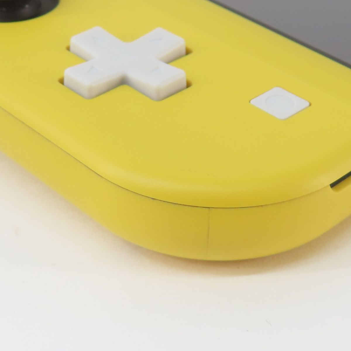 中古]Nintendo Switch Lite イエロー HDH-S-YAZAA Nintendo
