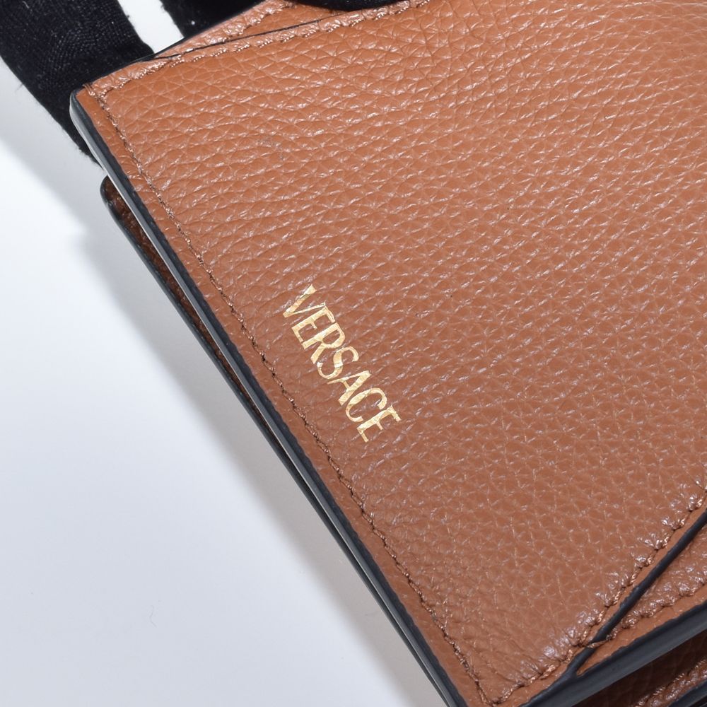 VERSACE ヴェルサーチ 折りたたみ財布 VIRTUS 二つ折り 楽天市場】ヴェルサーチ 財布 レディース 二つ折 二つ折り 本革