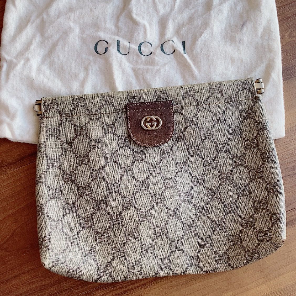 一番人気物 ユニセックス オールドグッチ GUCCI クラッチバッグ ポーチ