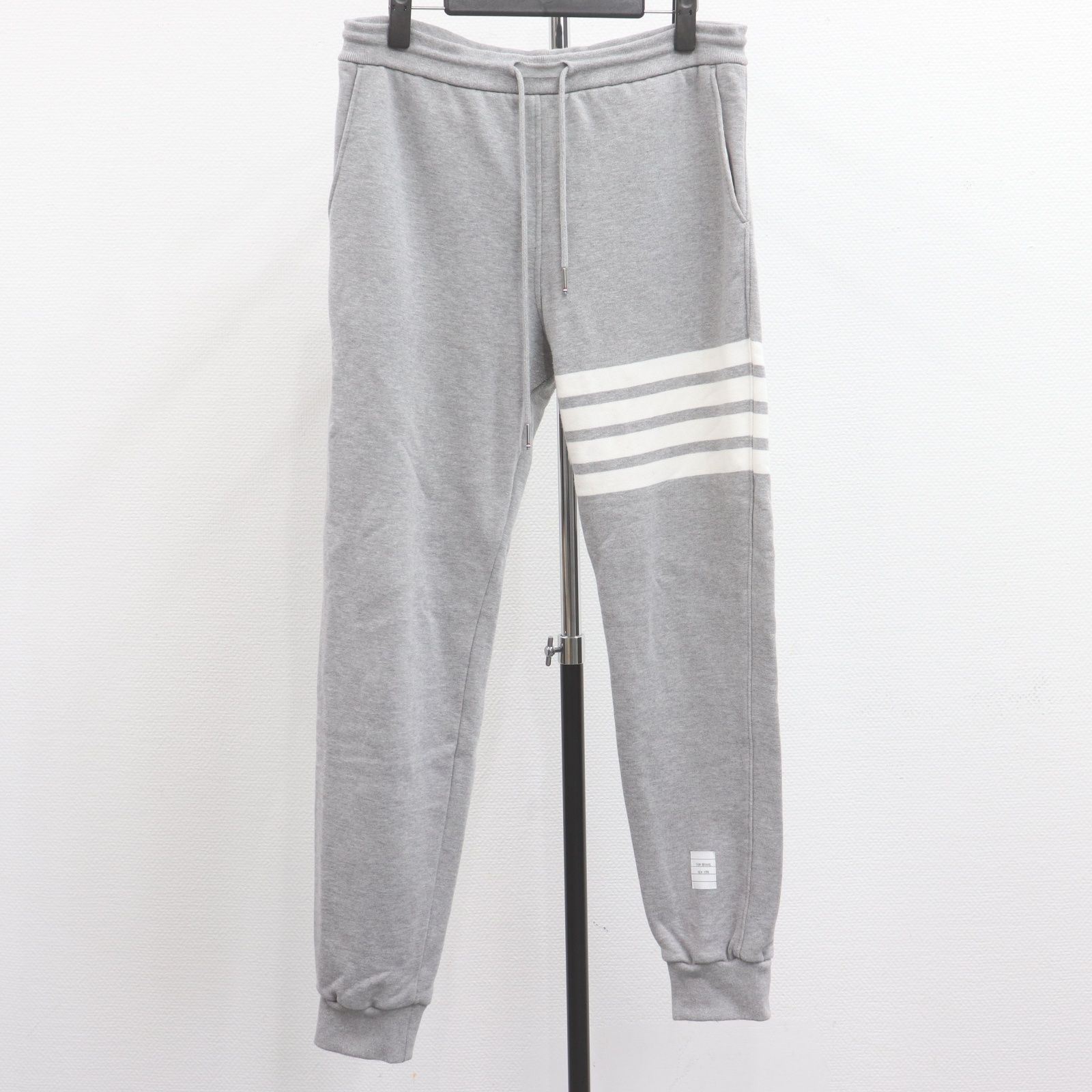 ITG0MYK240VQ THOM BROWNE トムブラウン スウェット パンツ FJQ001A グレー メンズ サイズ 42 コットン