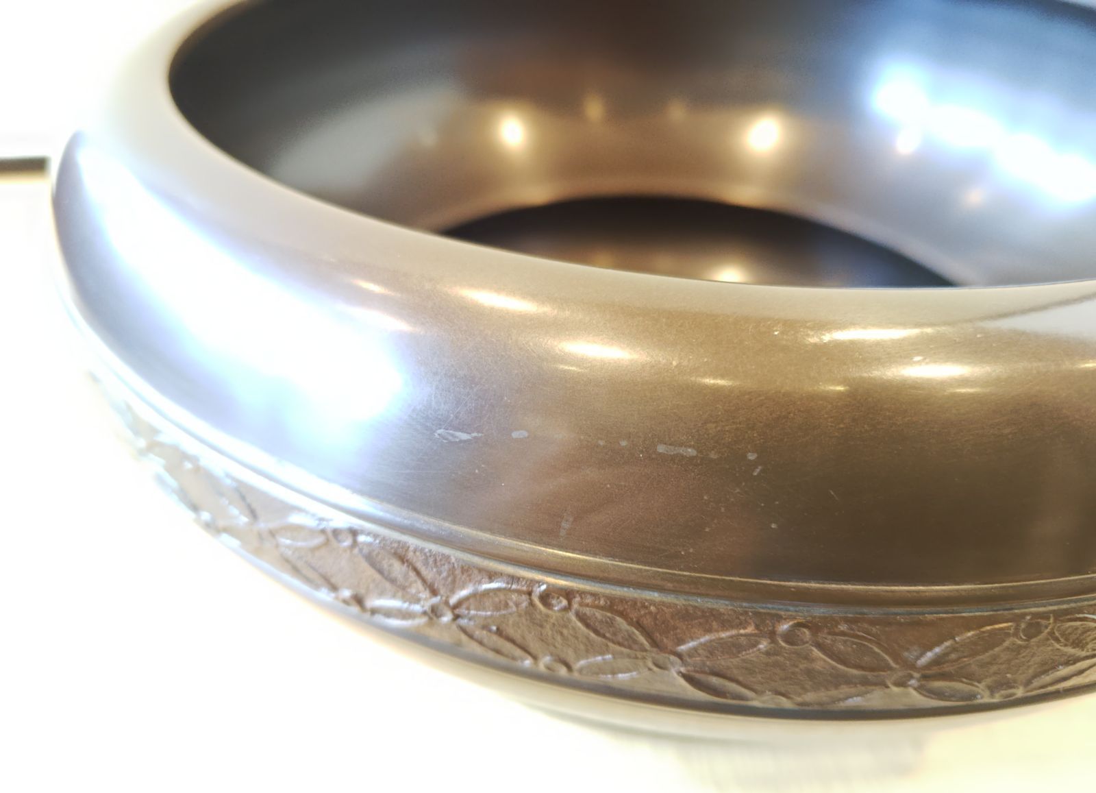 送料込【逢絢亭】茶道具 瓶掛 砂張銅 箪瓢形 帯七宝紋 唐銅風炉師 福島宗秀 逢絢亭】茶道具 瓶掛 砂張銅 箪瓢形 帯七宝紋 唐銅風炉師 福島宗